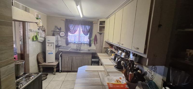 5 Bedroom Property for Sale in Dana Bay Western Cape